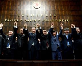 Sırattan geçiyoruz