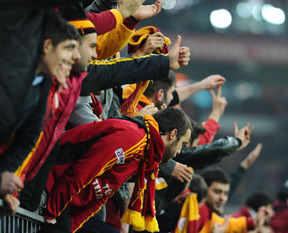 Galatasaray para basıyor