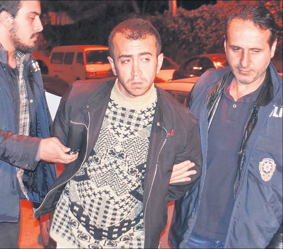 Babasını harcadı