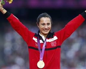 İşin 'Aslı' farklı