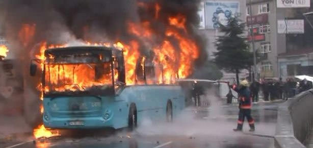 Halk otobüsüne molotoflu saldırı