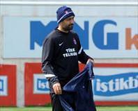 Arkamıza bakmayız!