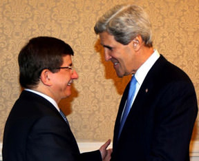 Davutoğlu Kerry ile görüştü