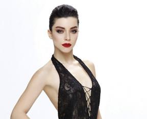 Merve de tasarladı!