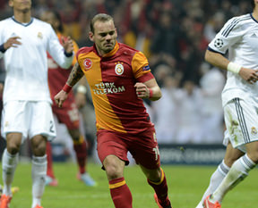 Galatasaray servete kondu