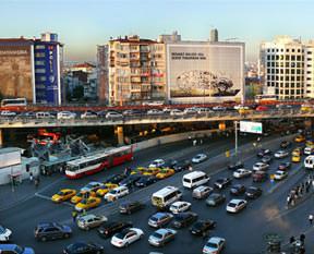 Trafik çilesine 'yabancı' çözüm