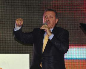 "Biz tarihimizle büyük bir milletiz"