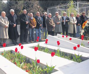 'Baba' Hakkı Yeten yarın anılacak!