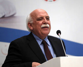 İlk ve Ortaokullar 24 Nisan'da tatil