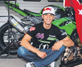 Kenan Sofuoğlu değişiklik yapacak