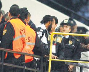 Fernandes'te soğuk savaş