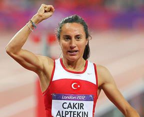 Aslı Çakır Alptekin'e büyük şok!