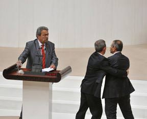 TBMM'de kavga