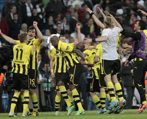 Kendimi tuvalete kilitledim