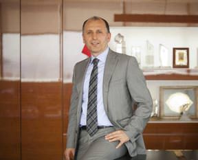 Usta'dan yıldırım atak