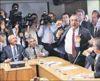 Aslan’a ceza geliyor