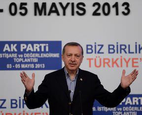 Başbakan'dan kritik açıklamalar