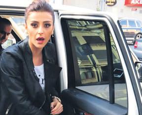 Özge şokta!
