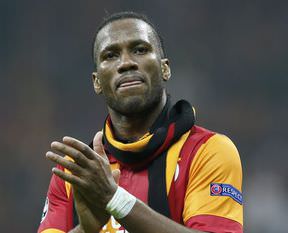 Soyunma odasında Drogba şov!