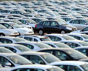 Otomotiv gaza bastı