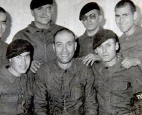 Ünlüler askerliklerini nerede yaptı