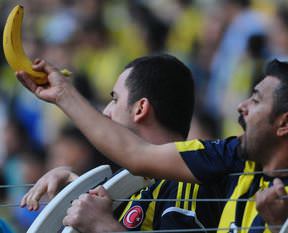 Saracoğlu'nda ırkçılık skandalı!