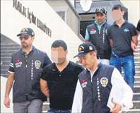 Adliye içinde katliama kılpayı