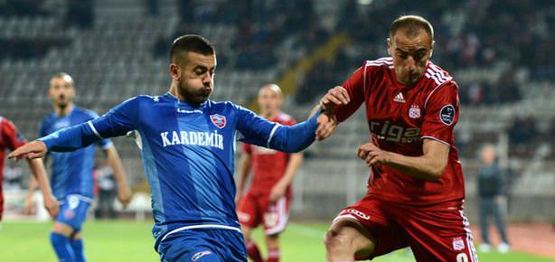 Sivasspor’dan Karabük’e darbe!