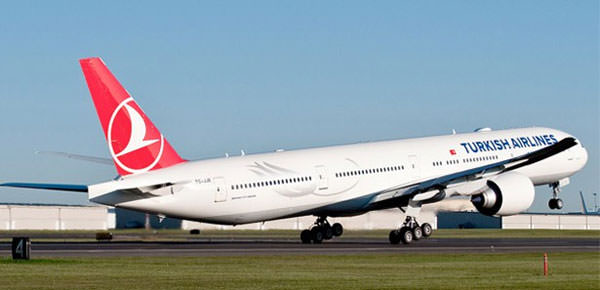 THY çalışanı işinin başında