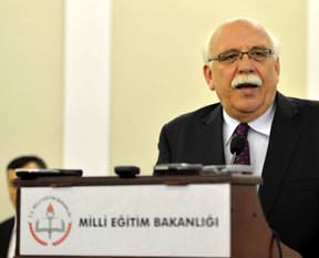 Liselilere pazartesi tatil