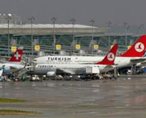 Atatürk Havalimanı'nda poşet alarmı