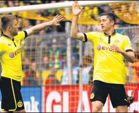 Dortmund modelini masaya yatırdılar