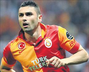 Chelsea'den Burak'a servet