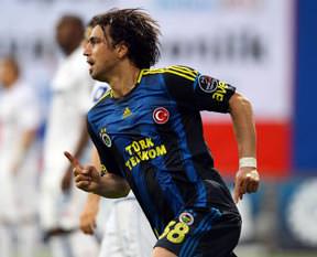 Topuz: Kaldığım için çok mutluyum