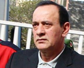 Çakıcı sürgünde