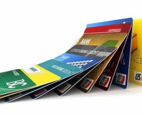 Bankalar ’aidatsız kart’ için harekete geçti