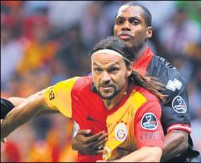 İmparator'dan Ujfalusi'ye büyük vefa