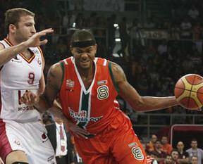 Galatasaray seride durumu 2-0 yaptı!