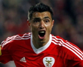 25 milyon seni bekliyor Cardozo