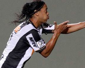 Ronaldinho bombası