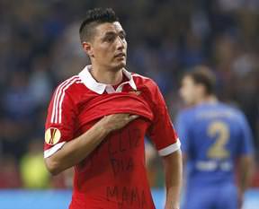 Oscar Cardozo için iki dev sıraya girdi