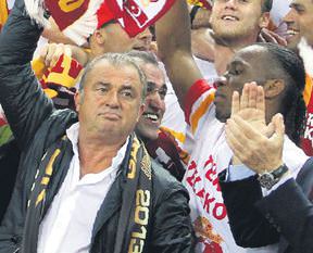 Terim Luce'yi geçti!