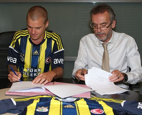 Resmen Fenerbahçe'de