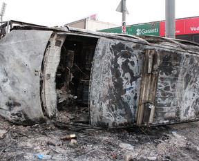 Faturayı zarar veren eylemciler ödeyecek