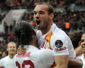 G.Saraylı futbolcular mahkemeye gidiyor