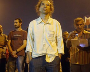 Duran adam efsanesini yıkan video