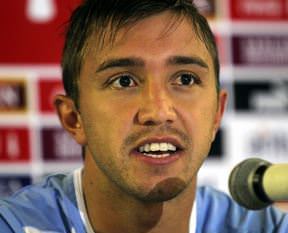 Muslera'ya yakın takip...