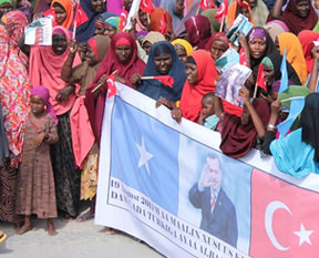 Somali halkından Başbakan Erdoğan'a destek
