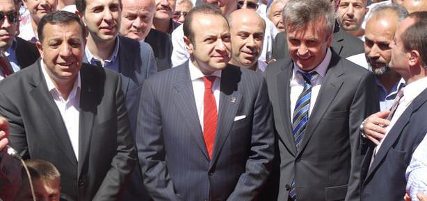 Bağış: Diklenmeden dik duracağız