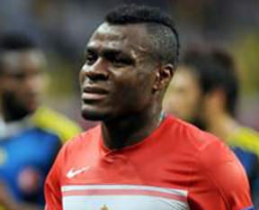 Fenerbahçe'de rota Emenike'ye döndü!